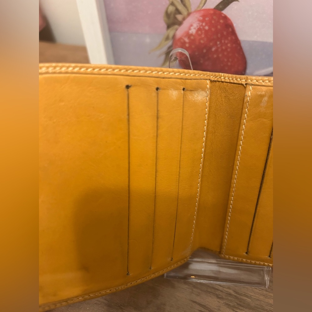 Gucci Vintage Tan and Brown Wallet with dust bag - Picture 9 of 15